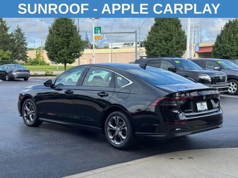 Certified 2023 Honda Accord EX image 9