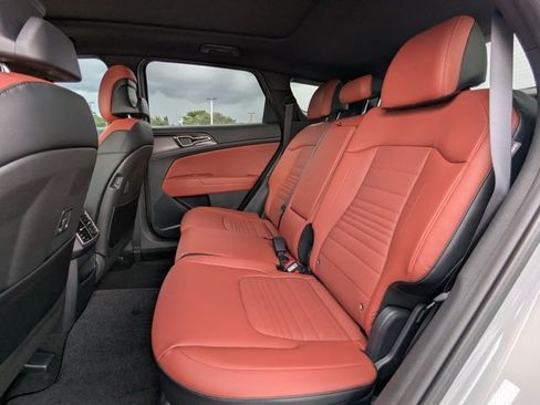 New 2026 Kia Sportage SX FWD image 16