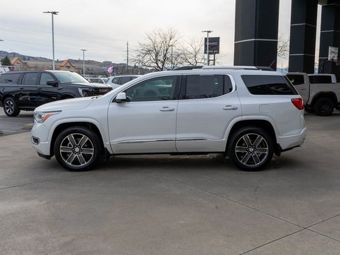 Used 2017 GMC Acadia Denali w/ Technology Package image 4