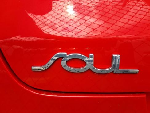 Used 2020 Kia Soul LX FWD image 10