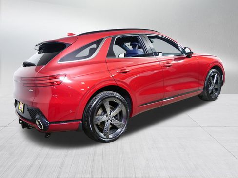 Used 2023 Genesis GV70 2.5T w/ Sport Prestige Package image 7
