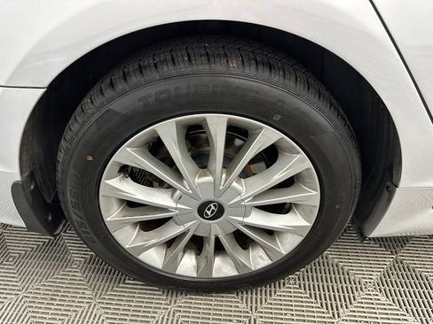 Used 2015 Hyundai Sonata Limited FWD image 18