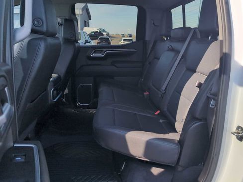 Used 2023 Chevrolet Silverado 1500 LTZ AWD/4WD image 24