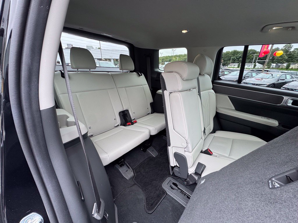 Used 2024 Hyundai Santa Fe SEL AWD/4WD image 29