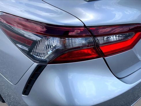 Used 2024 Toyota Camry SE FWD image 28
