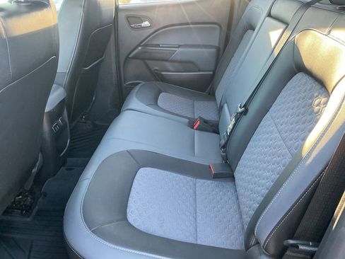 Used 2016 Chevrolet Colorado Z71 image 16