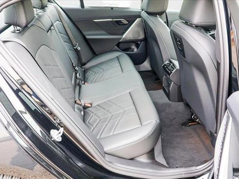 Used 2025 BMW 530i xDrive 530i xDrive w/ Executive Package image 23