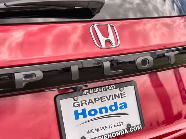Certified 2023 Honda Pilot Touring image 8