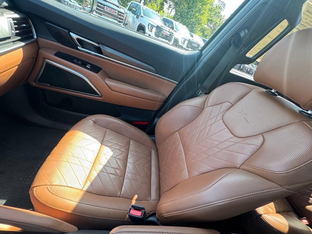 Used 2024 Kia Telluride EX X-Line AWD/4WD image 25