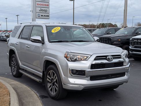 Used 2022 Toyota 4Runner Limited image 3