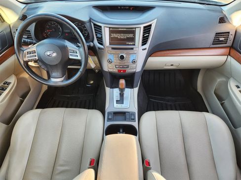 Used 2014 Subaru Outback 2.5i Limited image 25