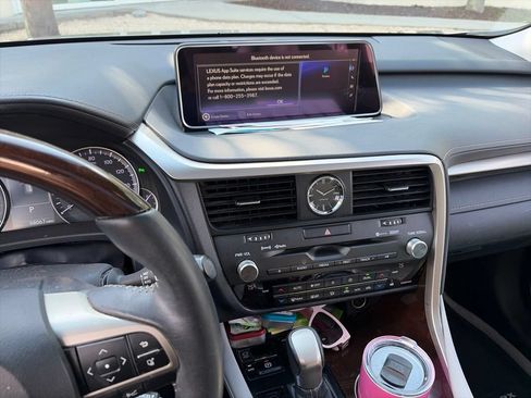Used 2018 Lexus RX 350 FWD w/ Premium Package image 4