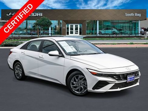 Certified 2024 Hyundai Elantra SEL FWD image 1