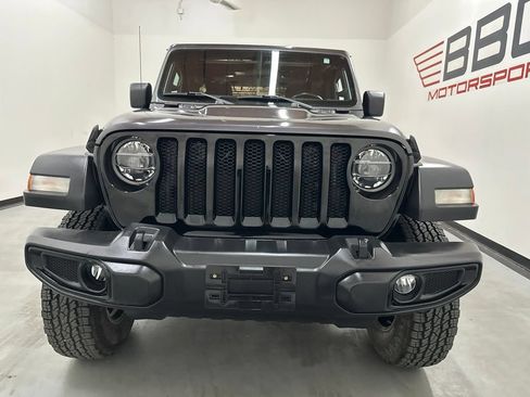 Used 2021 Jeep Wrangler Sport AWD/4WD image 4