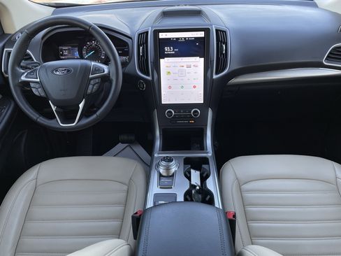 Certified 2022 Ford Edge SEL w/ Convenience Package image 18