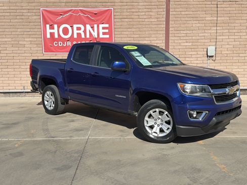 Used 2016 Chevrolet Colorado LT w/ LT Convenience Package RWD image 3
