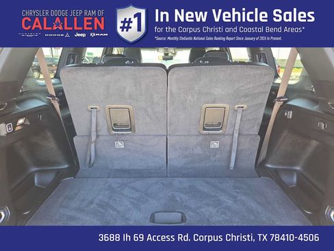 Used 2024 Jeep Grand Cherokee L Altitude AWD/4WD image 27