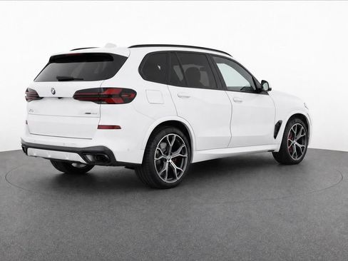 Used 2025 BMW X5 xDrive40i w/ M Sport Package AWD/4WD image 3