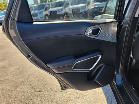 Used 2024 Kia Soul LX w/ Option Group 015 image 14