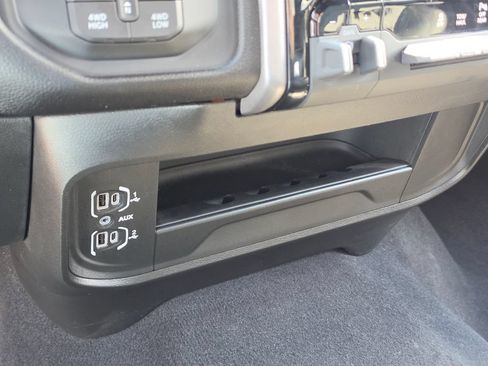 Used 2026 RAM 2500 Big Horn AWD/4WD image 26