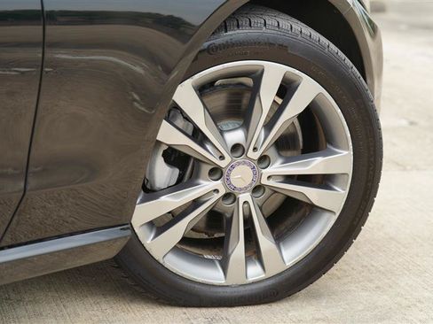 Used 2017 Mercedes-Benz C 300 4MATIC Coupe image 19