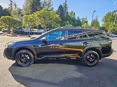 Used 2022 Subaru Outback Wilderness w/ Wilderness Package AWD/4WD image 4