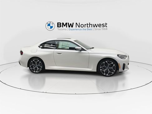 New 2026 BMW 230i xDrive Coupe w/ Convenience Package image 5