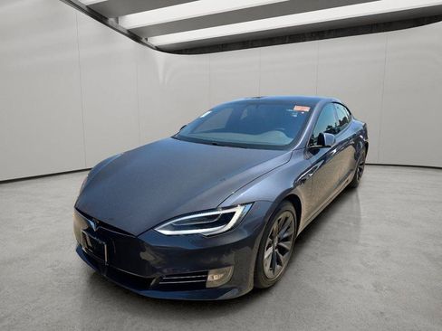 Used 2020 Tesla Model S Long Range Plus AWD/4WD image 1