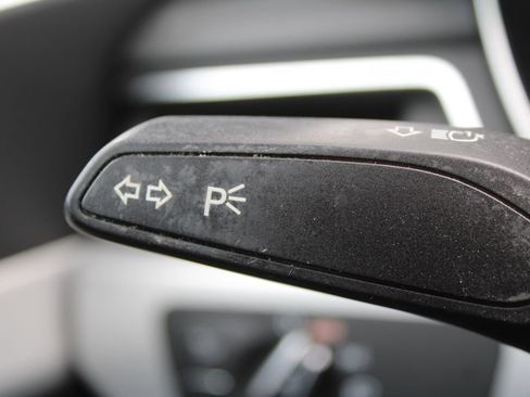 Used 2017 Audi A4 2.0T Premium w/ Audi MMI Navigation Plus image 30