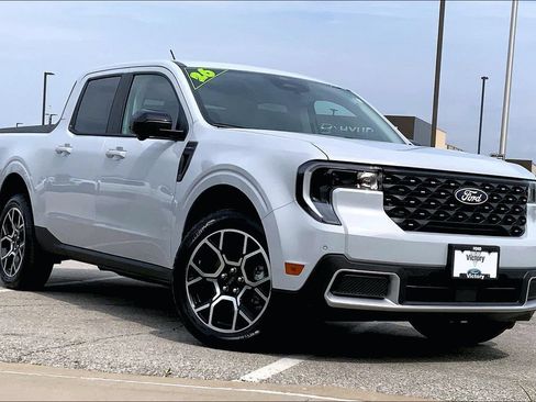 Used 2026 Ford Maverick Lariat AWD/4WD image 31