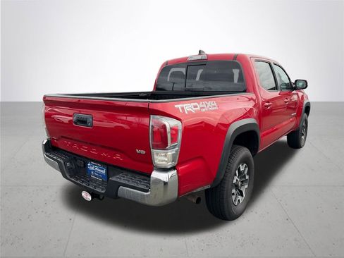 Used 2022 Toyota Tacoma TRD Off-Road image 7