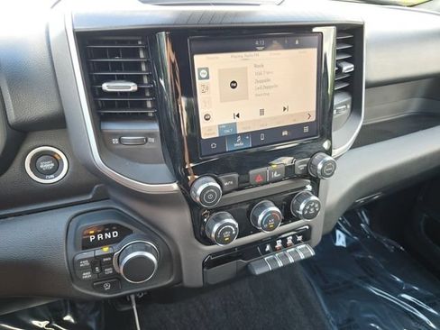 Used 2025 RAM 1500 Big Horn AWD/4WD image 39