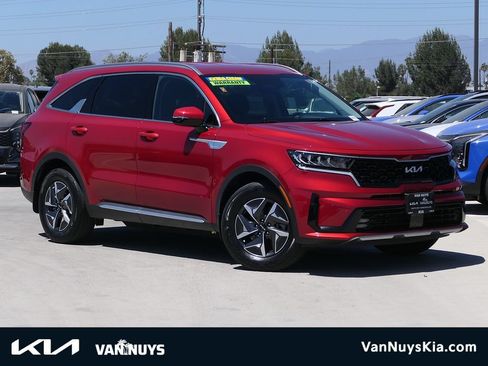 Used 2023 Kia Sorento EX FWD image 1