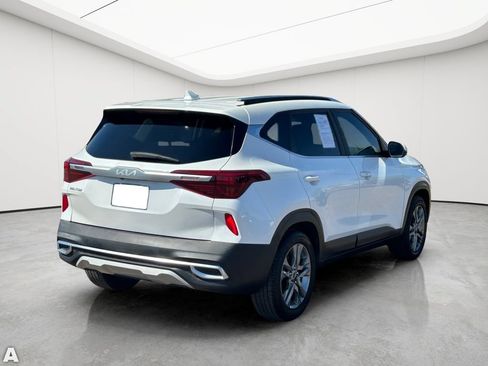 Used 2022 Kia Seltos S FWD image 5