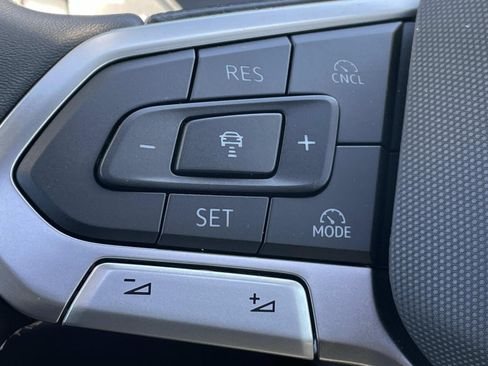 New 2026 Volkswagen Tiguan SE AWD/4WD image 22