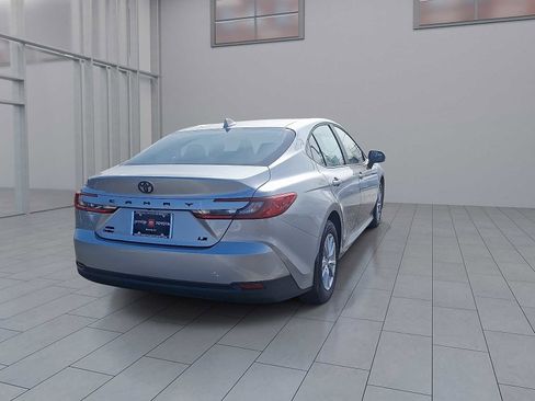 New 2026 Toyota Camry LE image 8