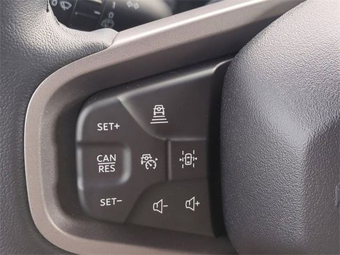 New 2025 Ford Bronco Outer Banks image 25