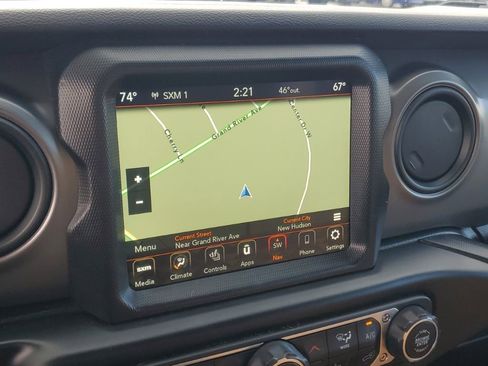 Used 2022 Jeep Wrangler Unlimited Sport w/ Sun And Sound Package image 22