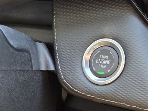 New 2026 Chevrolet Equinox LT w/ Convenience Package II image 30