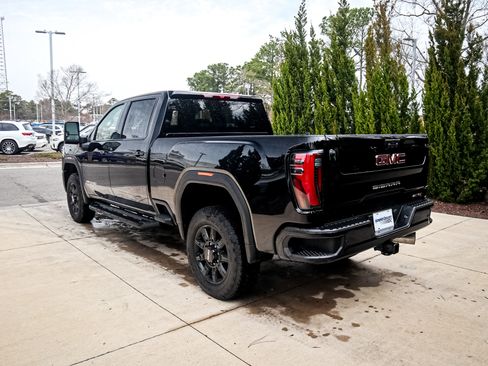 Used 2026 GMC Sierra 2500 AT4 w/ Max Trailering Package image 9