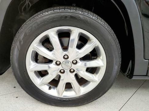 Used 2015 Jeep Cherokee Limited w/ Trailer Tow Group FWD image 79