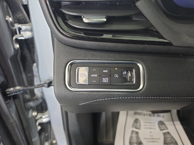 Used 2026 Buick Enclave Sport Touring AWD/4WD image 20