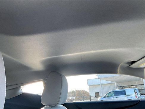 Used 2016 Chevrolet Camaro LT image 21