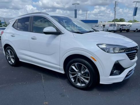Used 2023 Buick Encore GX Select w/ Sport Touring Package AWD/4WD image 2
