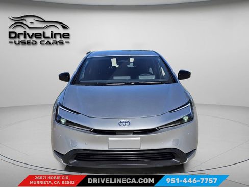 Used 2025 Toyota Prius LE image 2