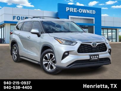 Used 2022 Toyota Highlander XLE