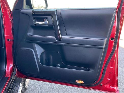 Used 2023 Toyota 4Runner TRD Off-Road Premium w/ Off Road Premium Plus Package image 21