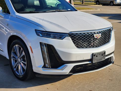 Used 2020 Cadillac XT6 Premium Luxury image 7