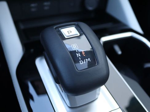 Used 2025 Mitsubishi Outlander SEL image 22