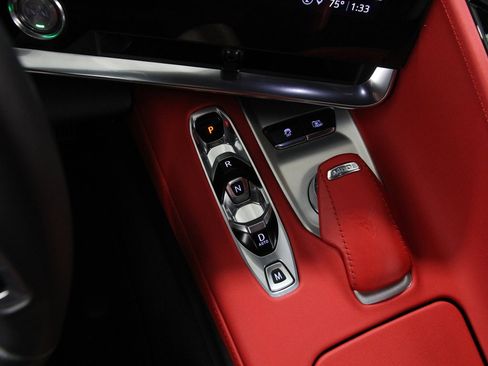 Used 2021 Chevrolet Corvette Stingray Preferred Cpe w/ Z51 Performance Package image 19